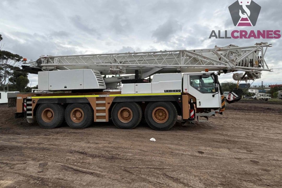 Liebherr LTM1090-4.1 2009 — photo 1